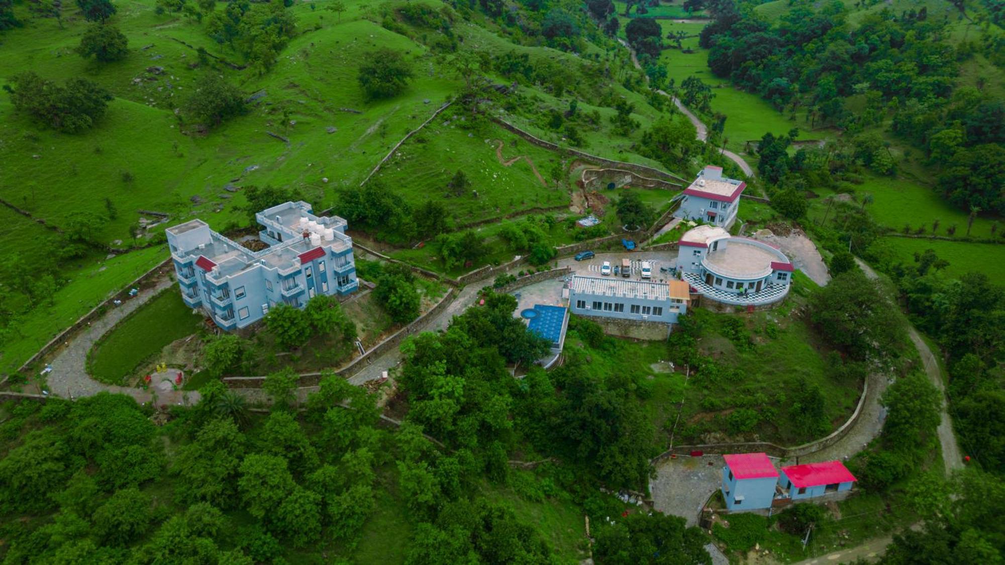 The Sky Imperial Pavoreal Jungle Resort Kumbhalgarh Exterior foto